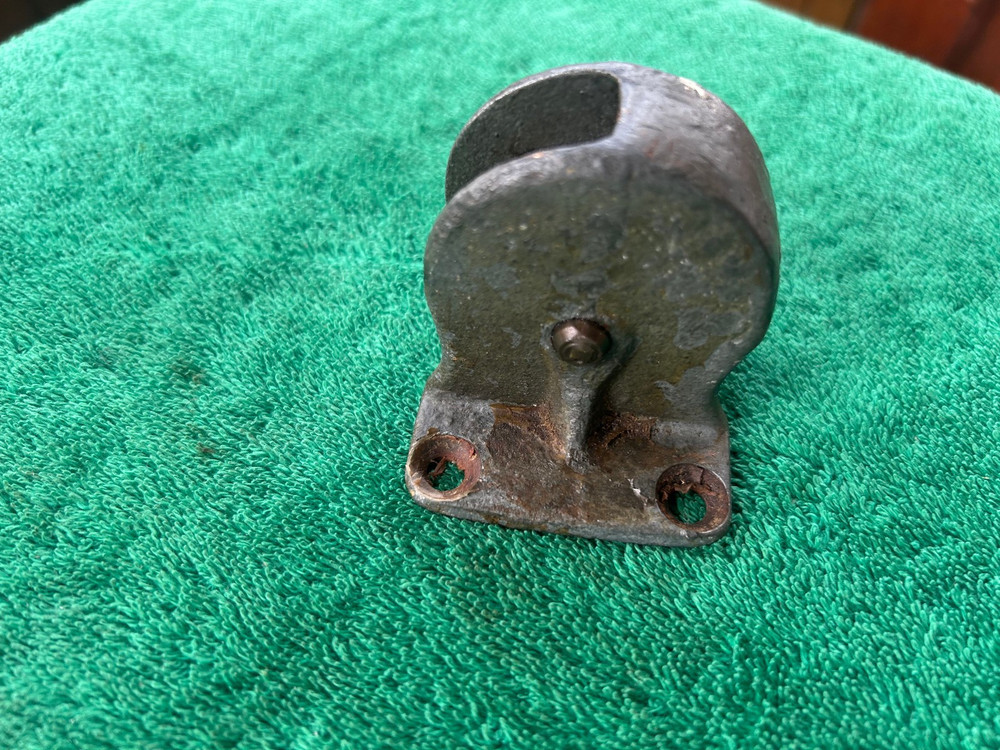 1 Old Flat Surface Mount, Heavy Duty, Small Cast Iron Pulley, Free S/H