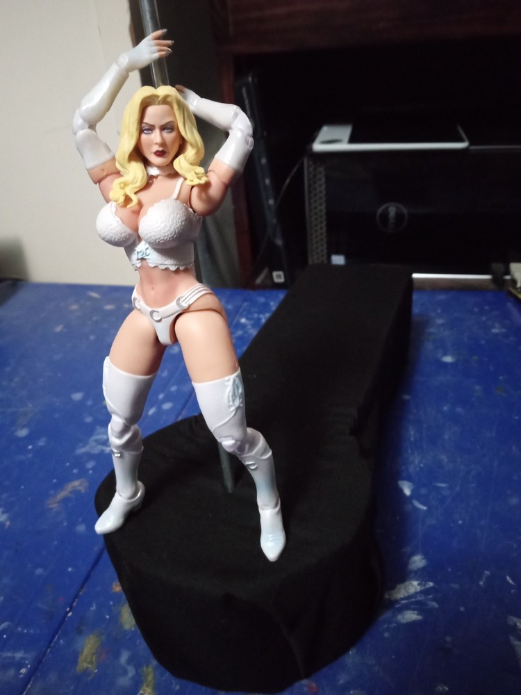 1/12 Scale Diorama Pole Dancer Runway Platform *READ DESCRIPTION*