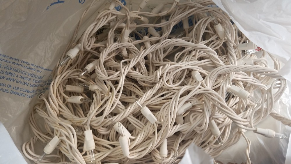 14' White Icycle Christmas Lights (C)