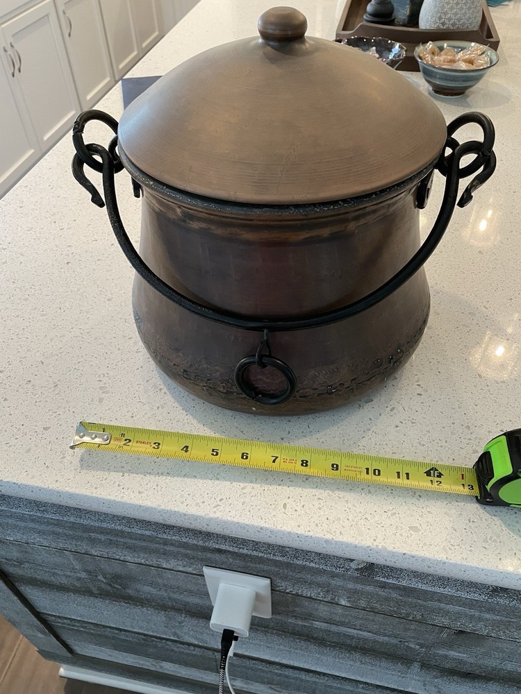 Large  Primitive Copper Cauldron Kettle Pot w/ Iron Bail Rings Dovetail