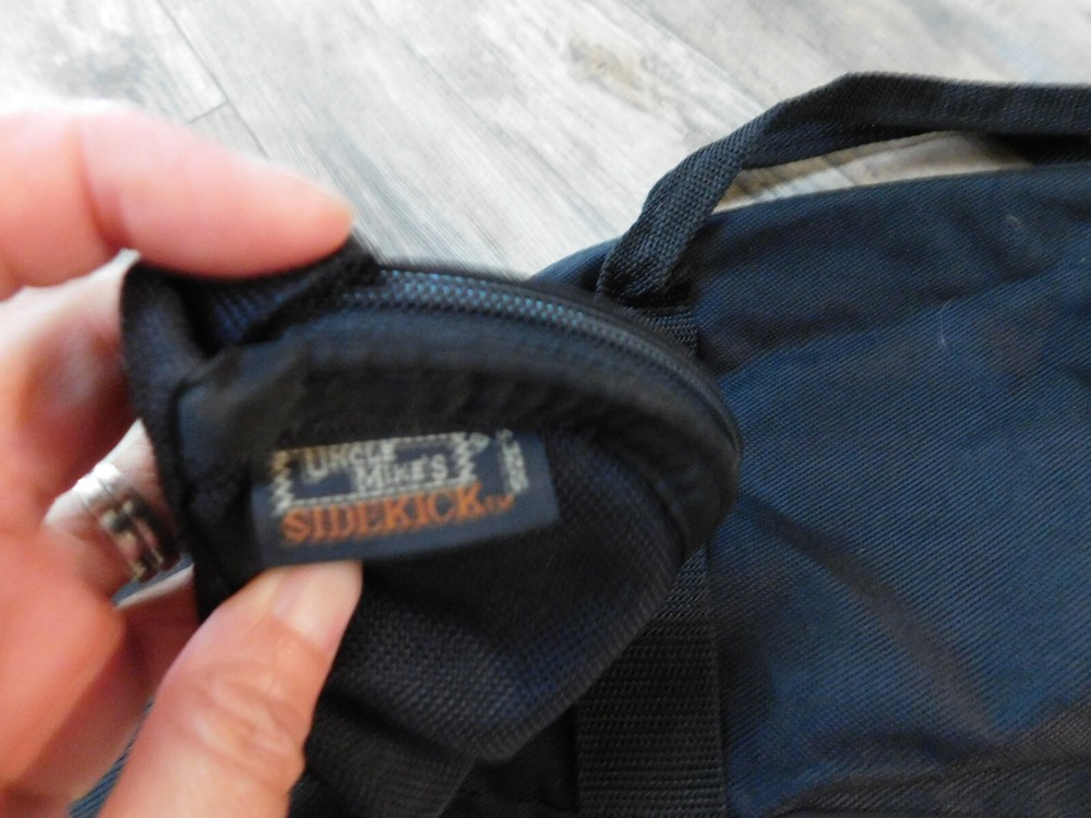 UNCLE MIKE'S SIDEKICK BLACK RIFLE CASE SIZE SMALL