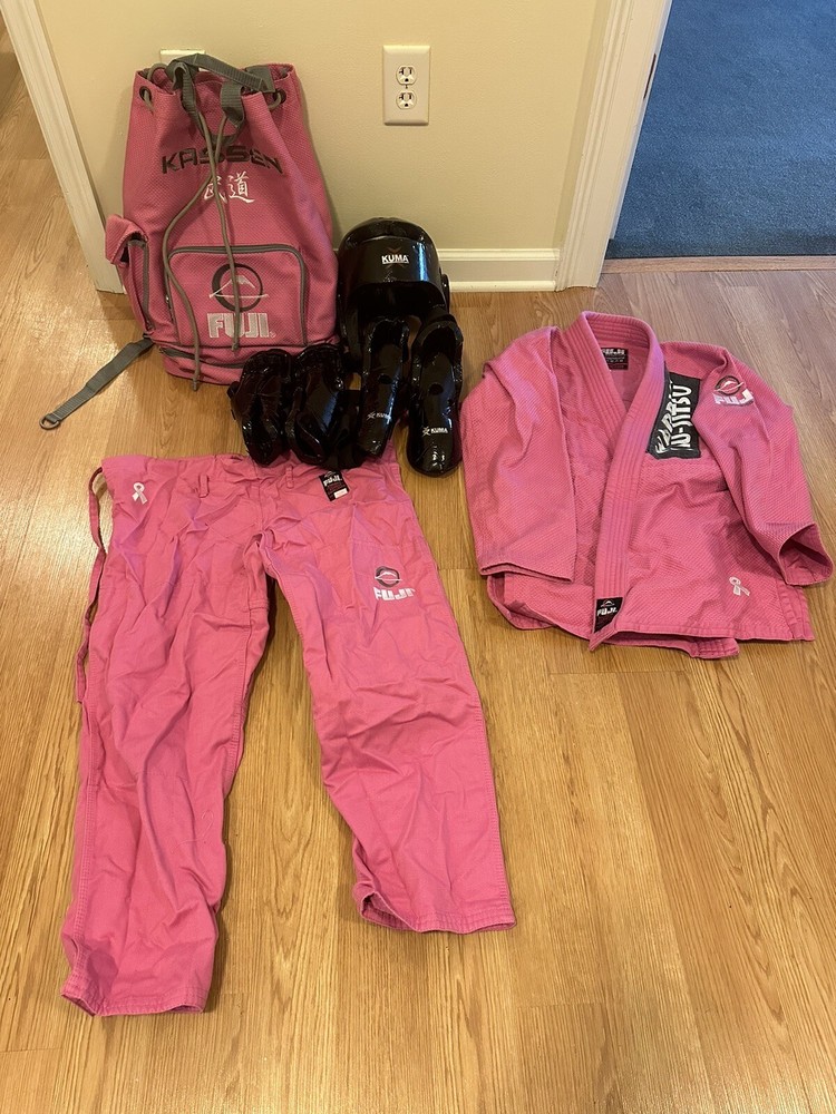 Sparring Gear With Women’s Gi and Equipment Bag