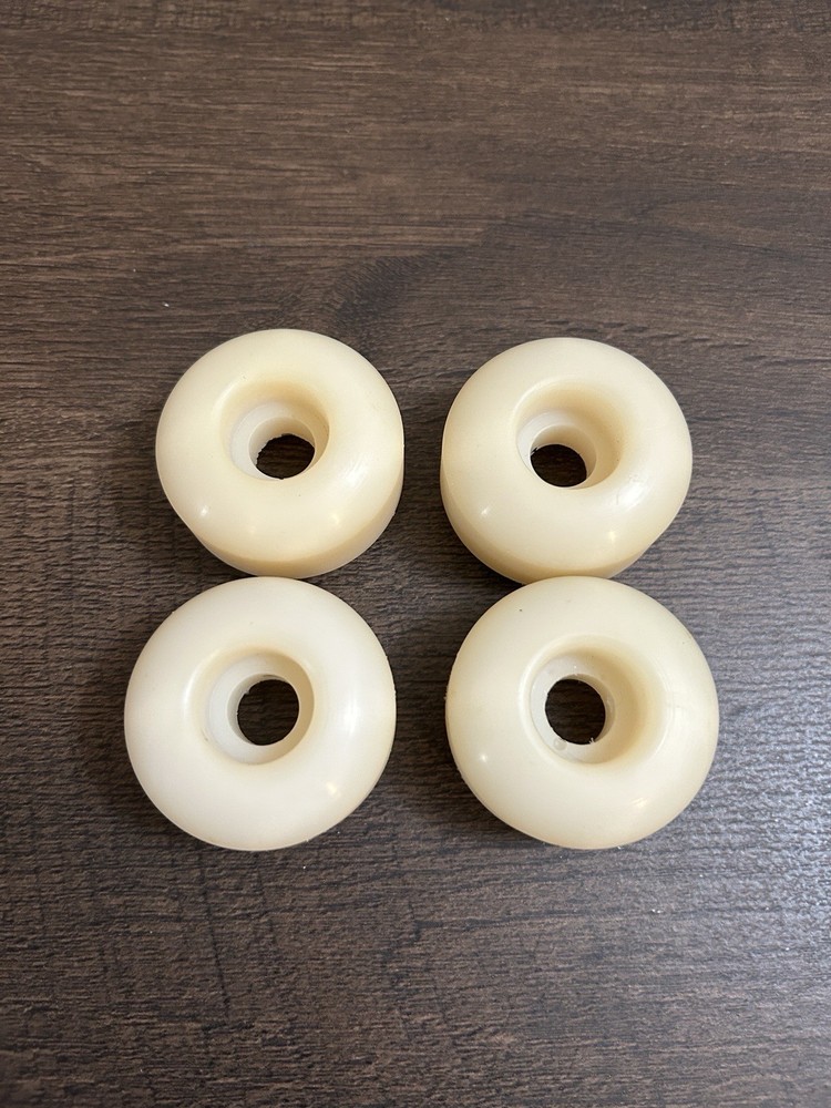 PIG HEAD NATURAL 52mm Skateboard Wheels