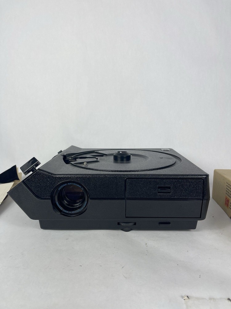 Kodak 4400 Carousel Slide Projector Bundle Remote Tray Slides Tested Working