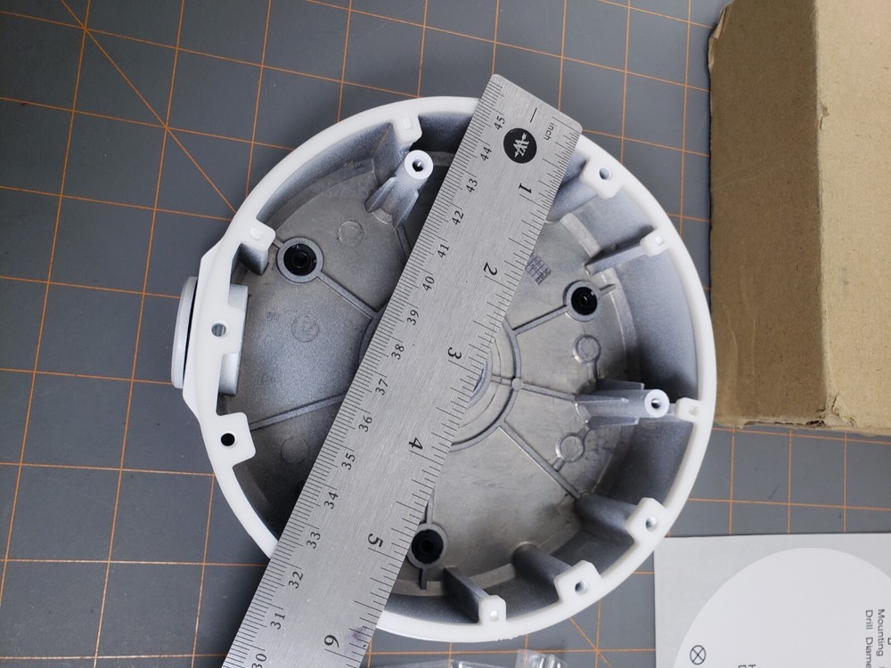 White Universal Junction Box Mount for IPC323X Series Fixed Dome