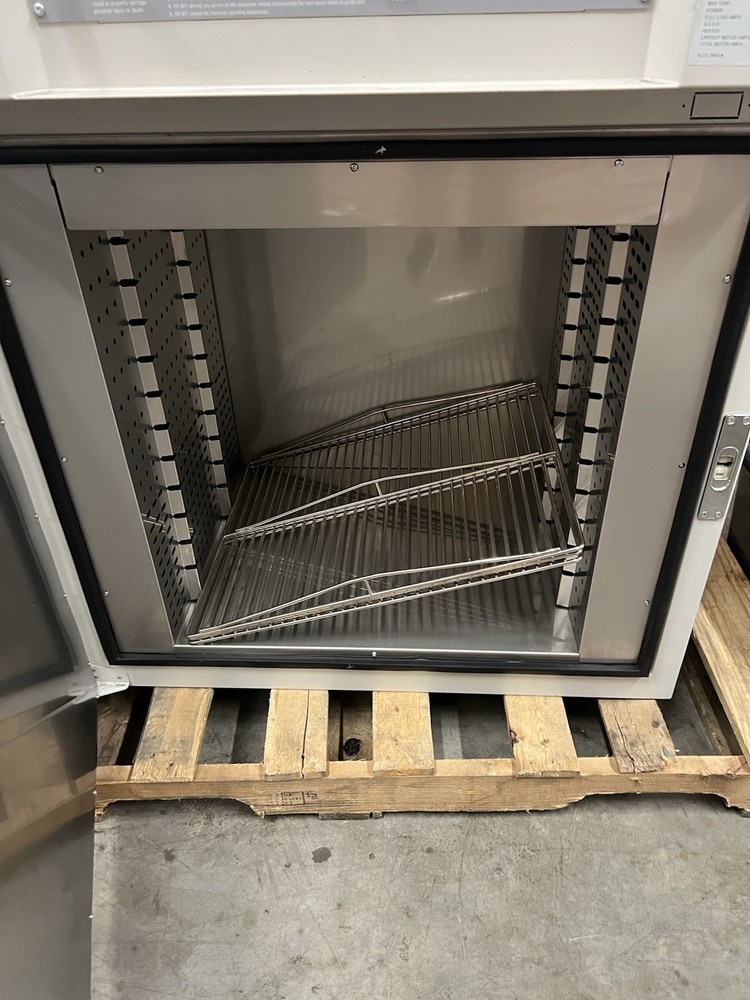 LAC High- Performance Benchtop Oven