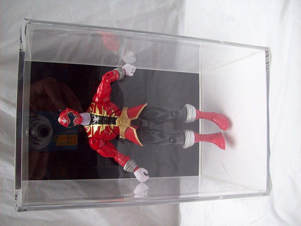 Bobblehead / Figurine Display Case with Wall Mount and Black Back (A016-BB)