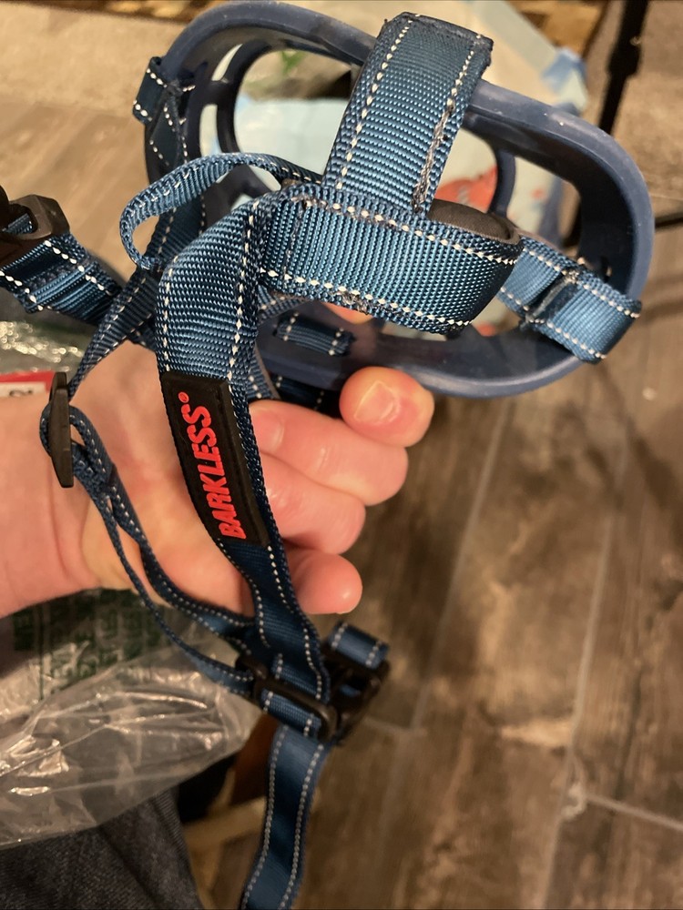 Barkless Muzzle New No Tags Medium Dog