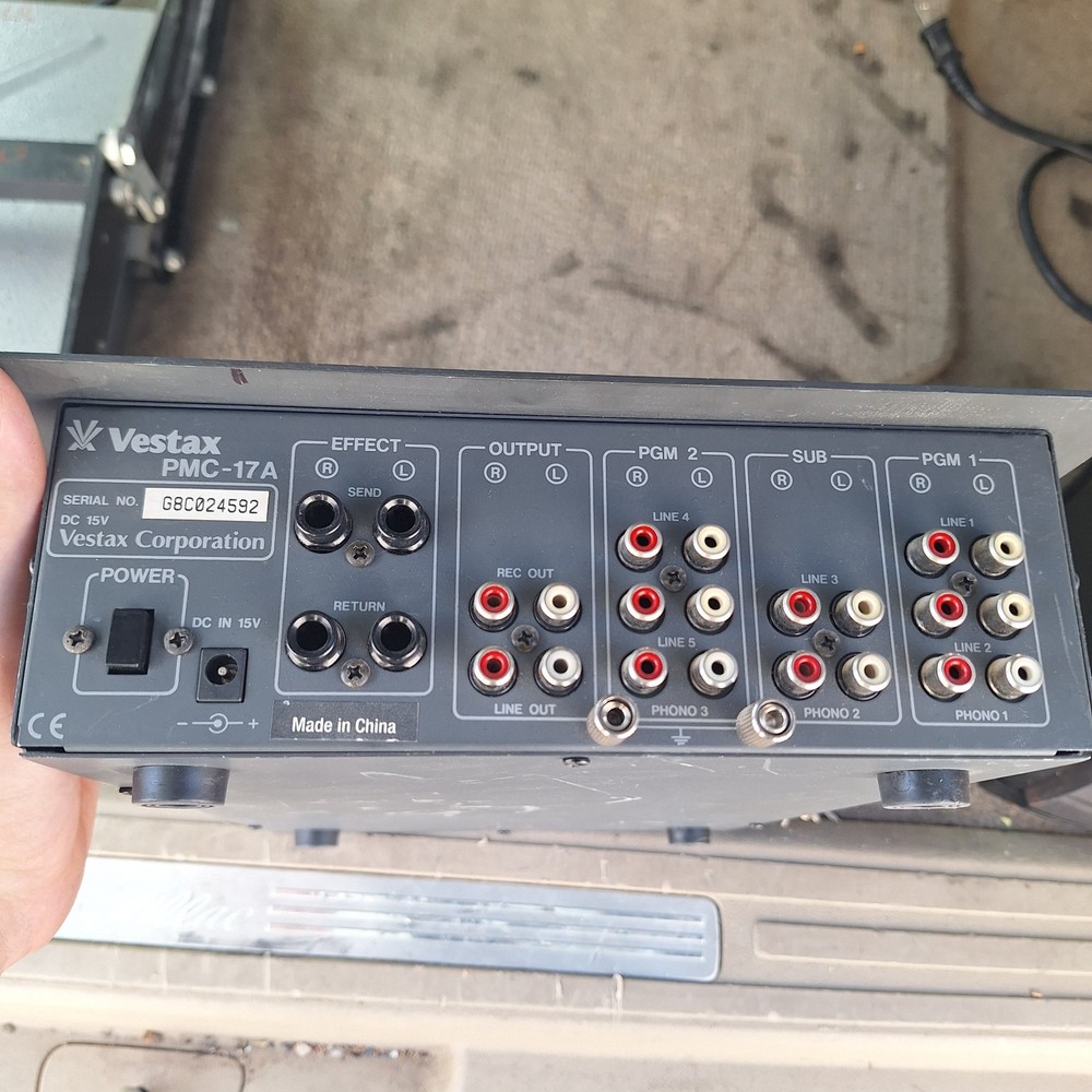 Vestax PMC-17A mixer Read DESCRIPTION