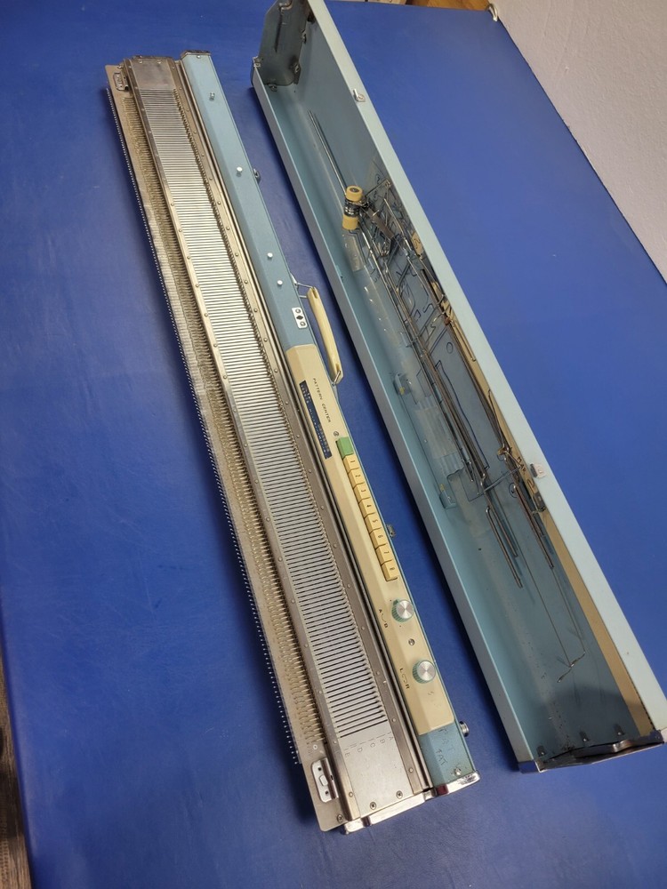 Brother Profile 585 Knitting Machine INCOMPLETE/ UNTESTED