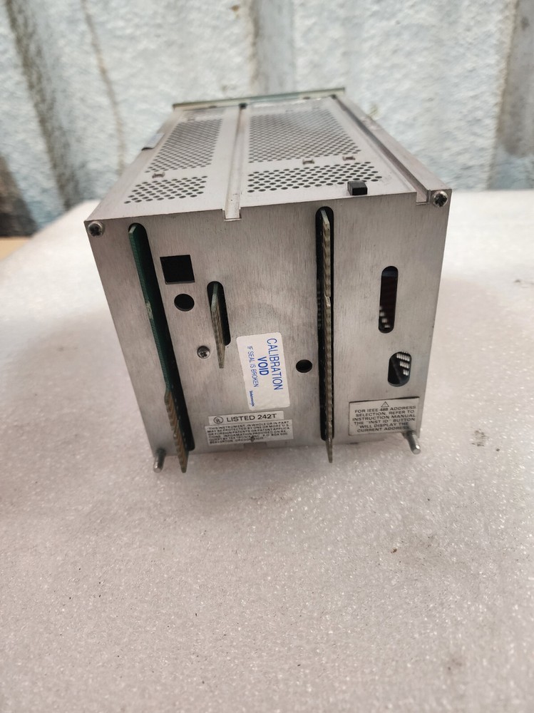 Tektronix DC5010 Programmable Universal Counter/Timer Unit #C