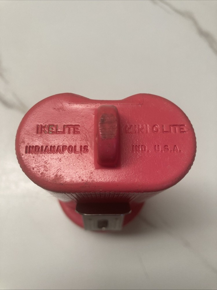 Pink Ikelite MINI C-LITE Underwater Dive Light With Clip - Works!
