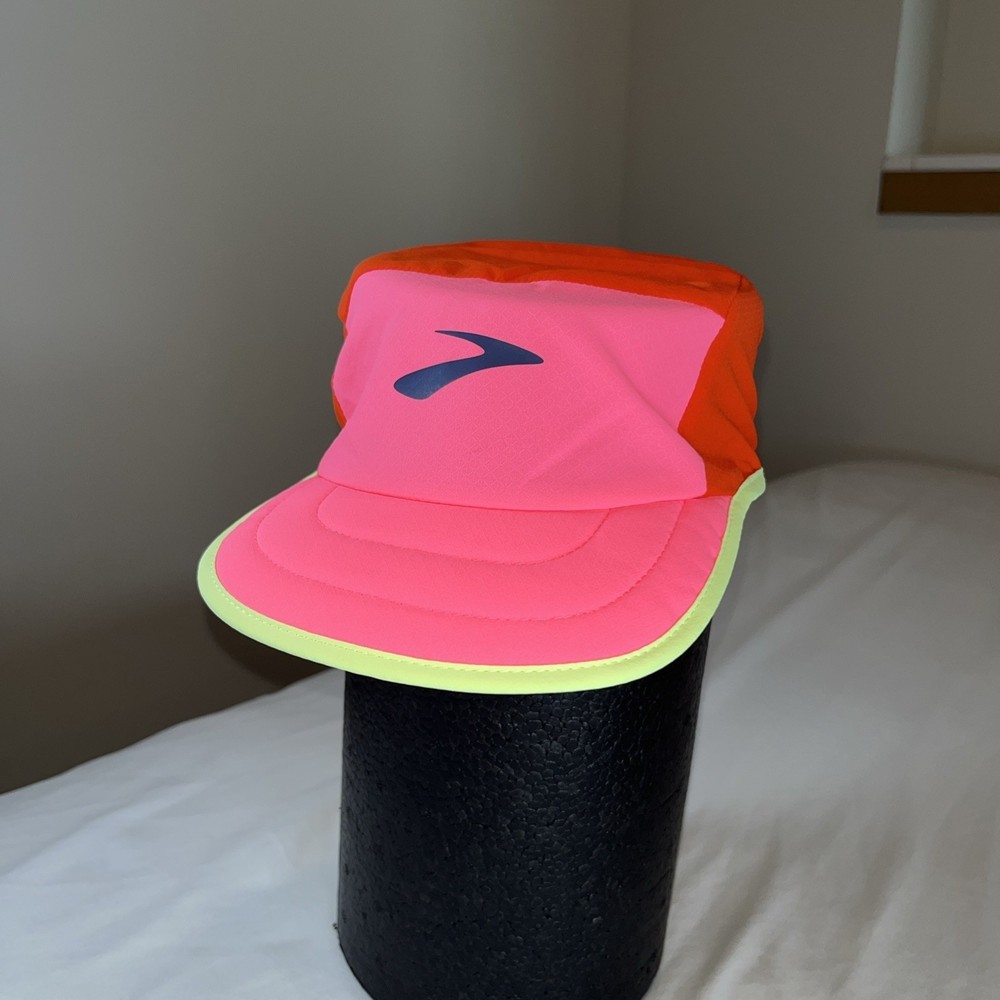 Brooks Running Lightweight Packable Hat Adjustable Cap Red Neon Pink