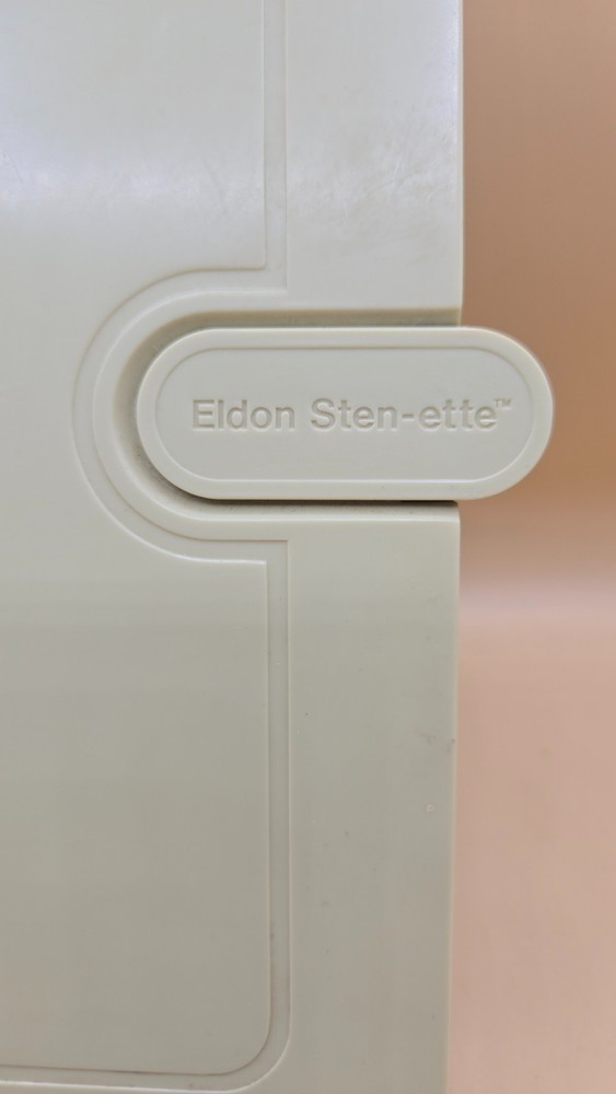 VINTAGE 1979 Eldon Sten-ette Plastic Document Holder Stand for Typing or Recipes