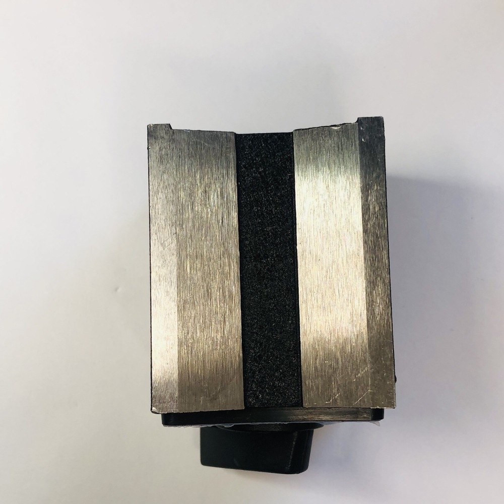 HOLDING POWER MAGNETIC BASE