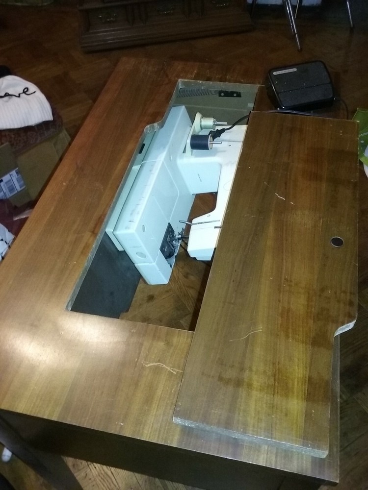 VINTAGE (Sears Kenmore sewing machine) Model# 196 9355 5