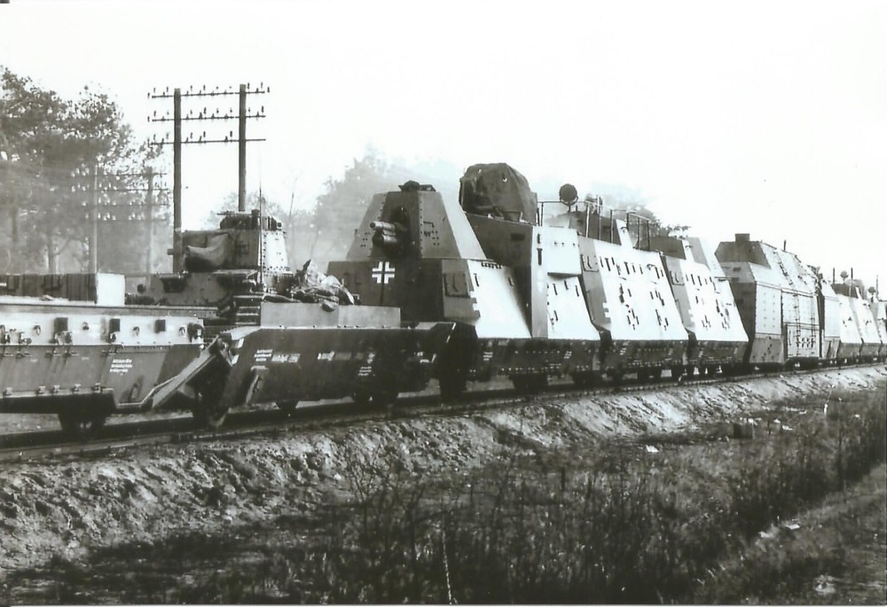 German WW II Photo  --  Armored  Train