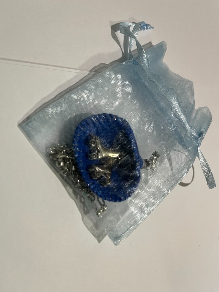 Handmade Art Rollerskates Seashell Necklace 18" chain gift blue rollergirl fun