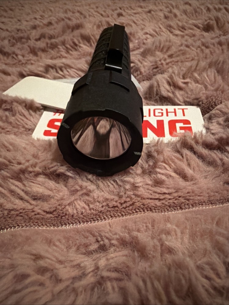 Streamlight PolyTac x Flashlight 600-Lumen Black 88603