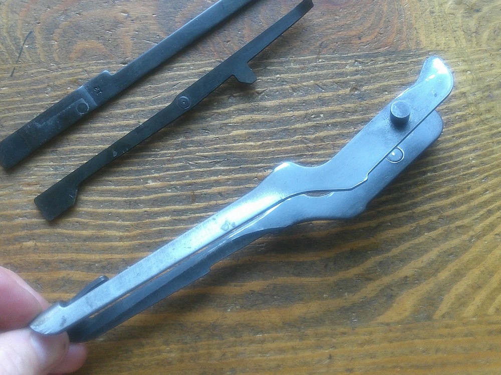 Mossberg 500 12ga Elevator & Stops Good Shape 590