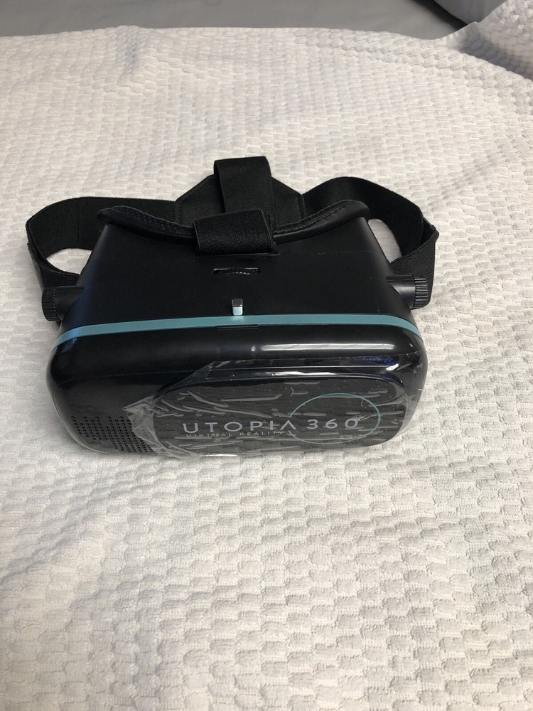 ReTrak Utopia 360° Virtual Reality VR Headset with Bluetooth Controller New
