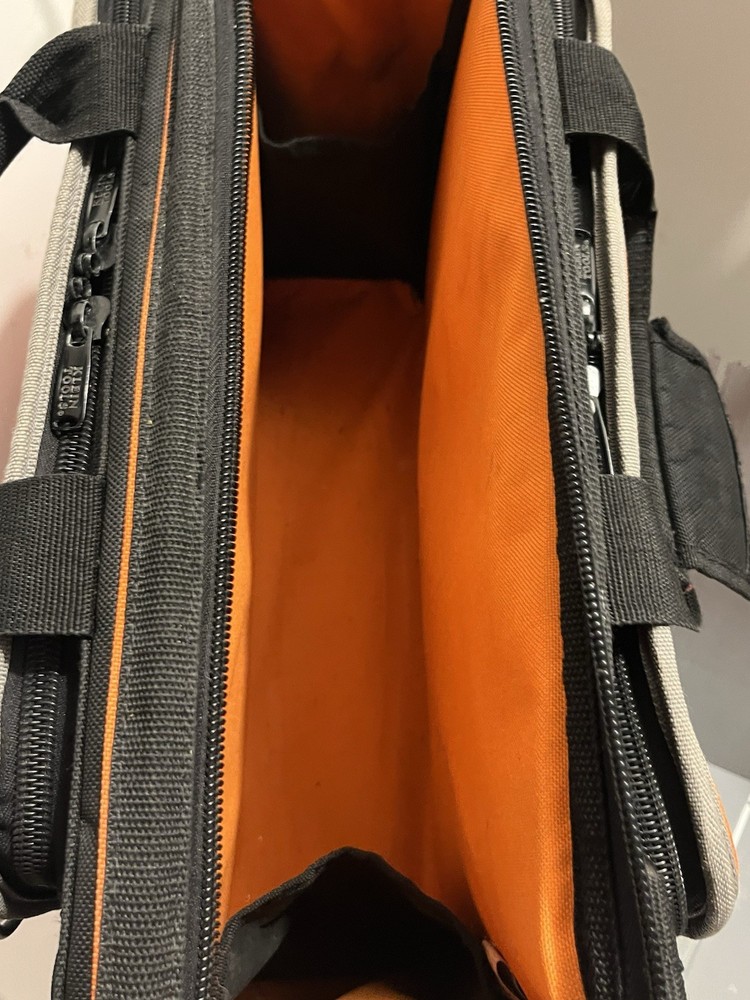 Klein Tools Large Tool Bag Technician Tradesman Carry Bag Pockets