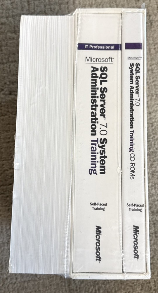 Microsoft SQL Server 7.0 Resource Guide & System Administration Training Kit New