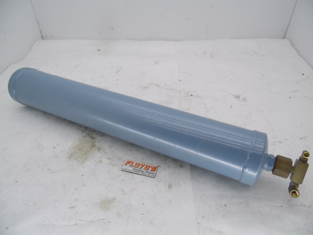 Air Techinques Airstar 22 Dental Compressor Side Horizontal Tank