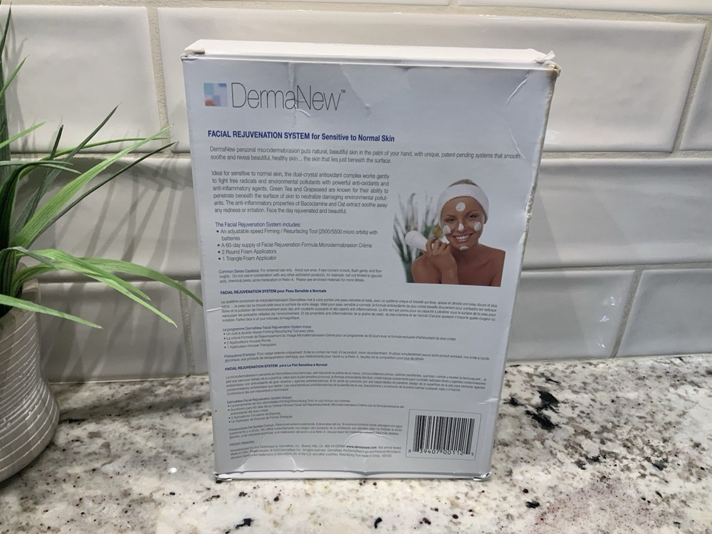 DermaNew Personal Microdermabrasion Device