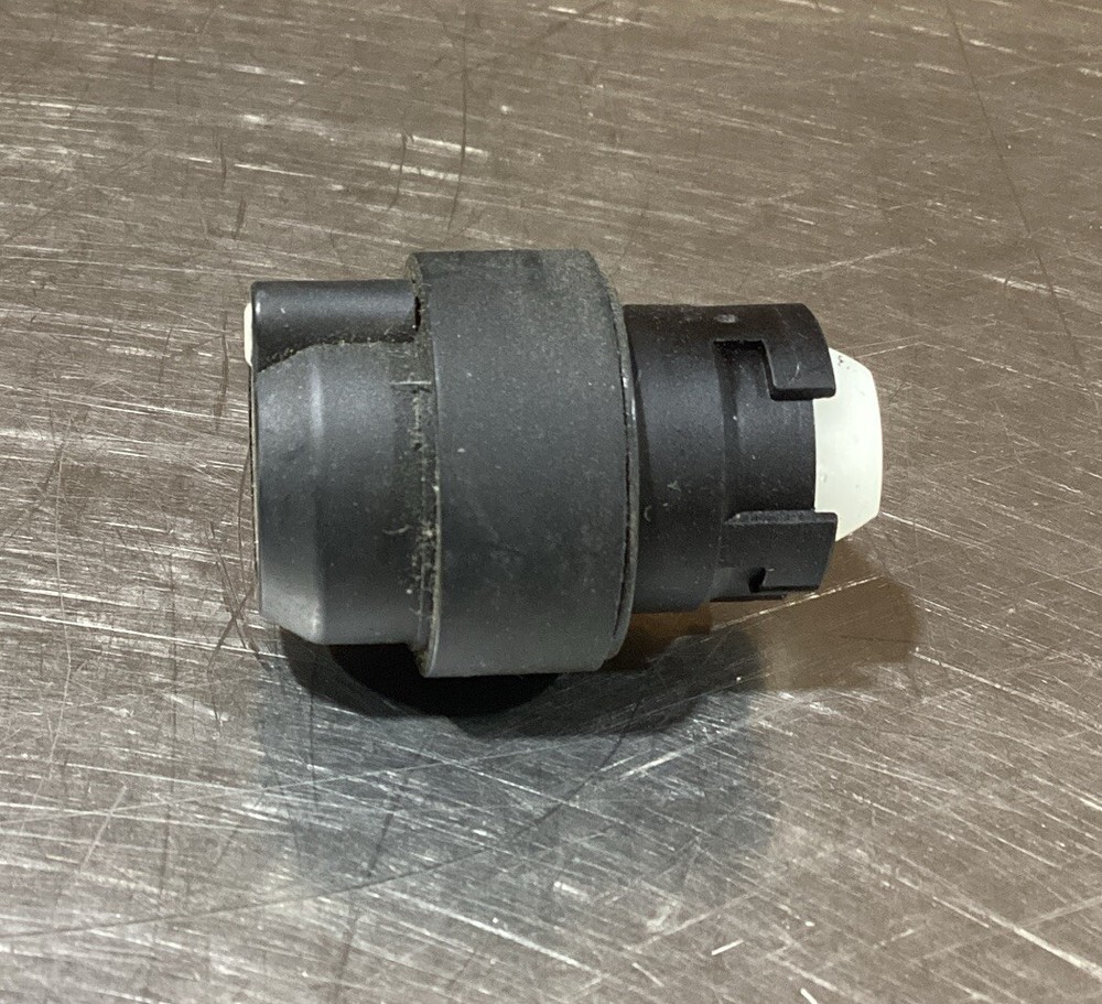 Unbranded G513 Keyed Selector Switch NO KEY Used