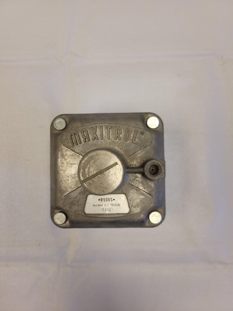 Maxitrol R600S Gas Regulator Valve