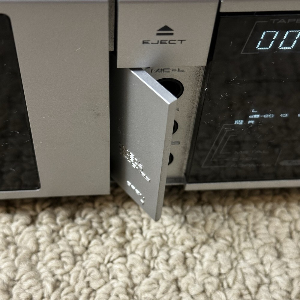 Akai HX-R44 Auto Reverse Stereo Cassette Deck