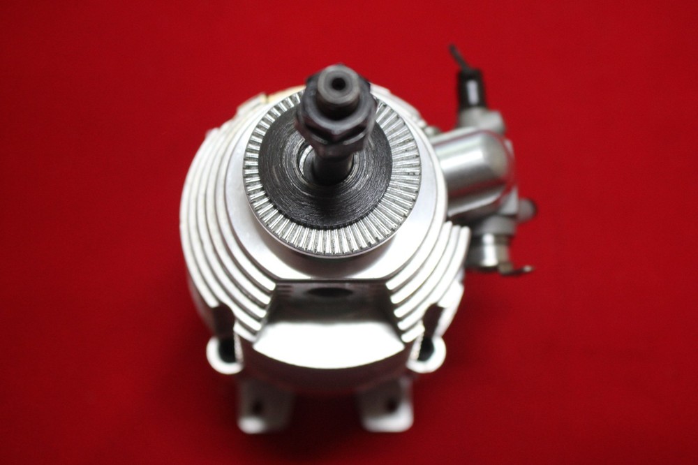 NIB RCV 120SP ENGINE