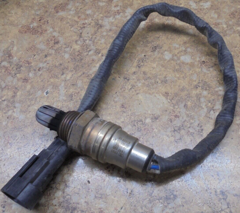 2011 Harley Davidson HD FXDWG Wide Glide Exhaust System Oxygen O2 Sensor Pipe 11