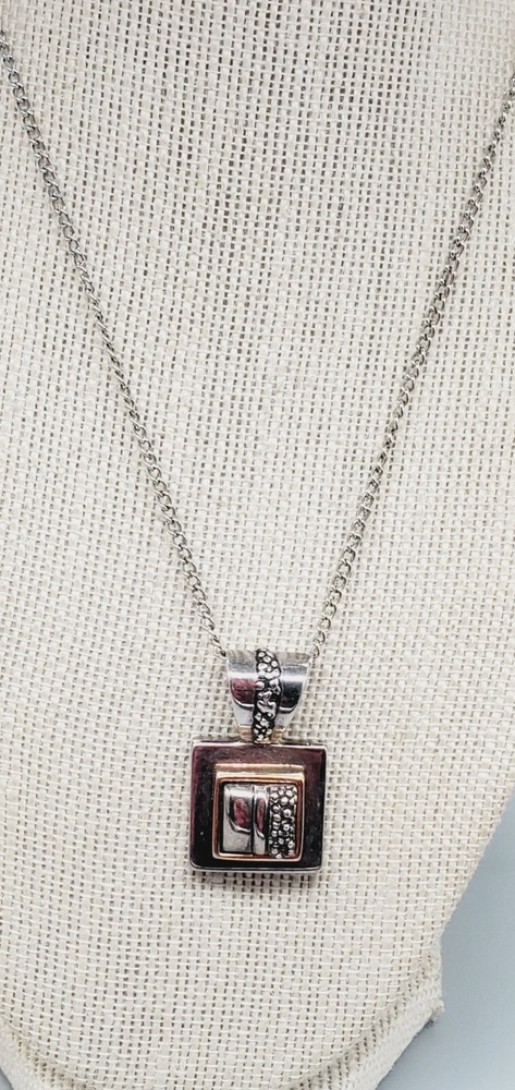 Vtg-Style SilverTone 1.42 Rectangular Pendant Geometric Design 16" chainte te01