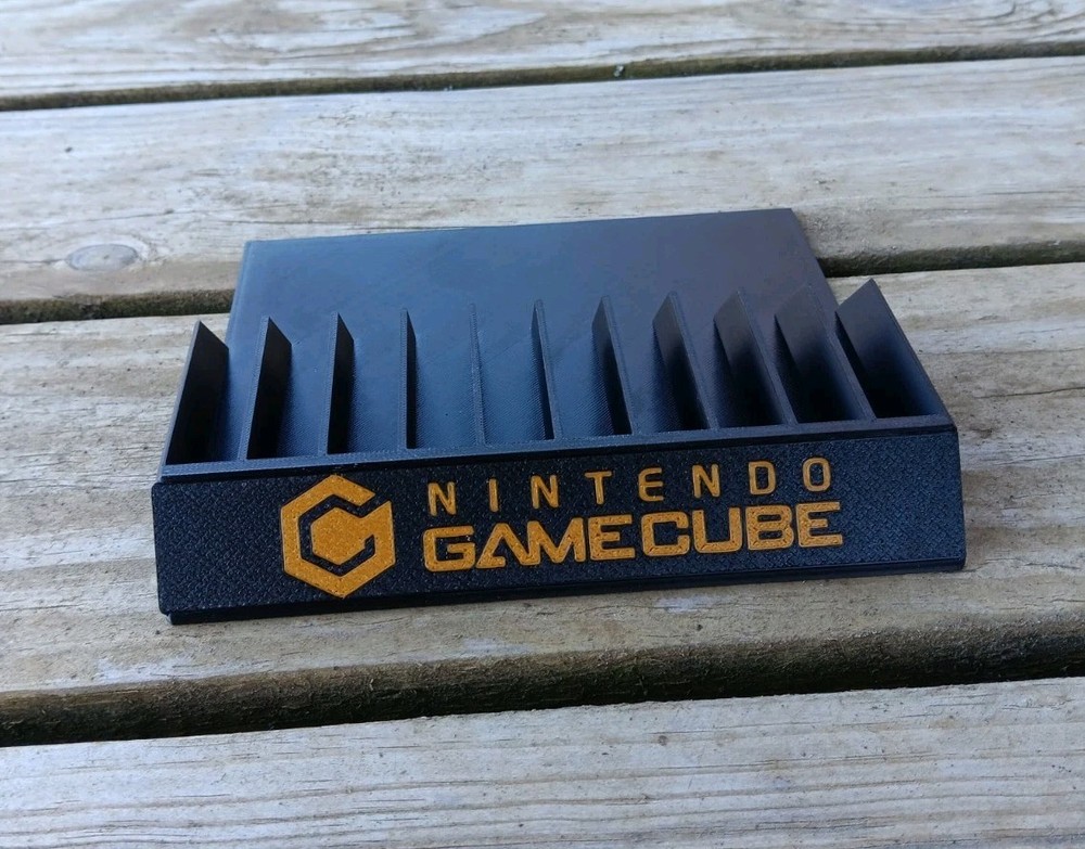 Nintendo GameCube / 10 Game Case Holder / Retro Game Storage Holder