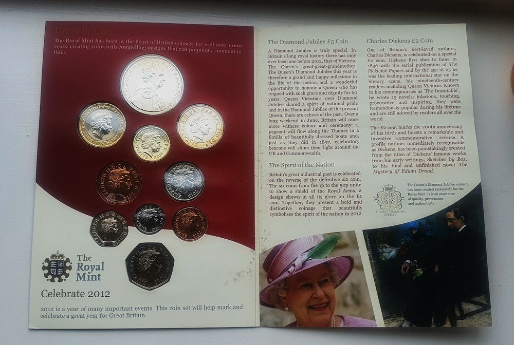 BUNDLE OF BRITISH COINS