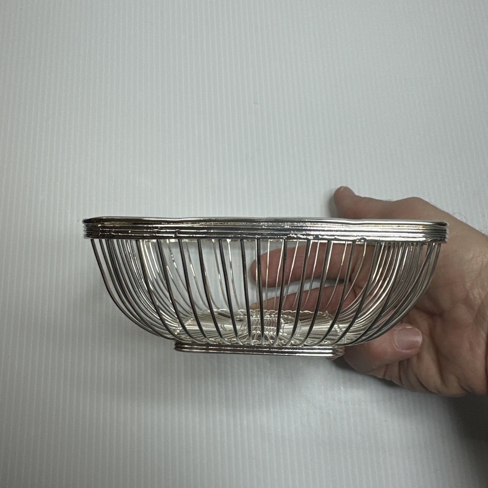 Vtg Small Silver Plated Wire Basket Square 5”x5” EUC