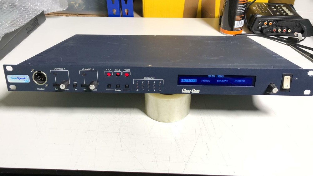 Clearcom freespeak 10 digital wireless mainframe for beltpacks