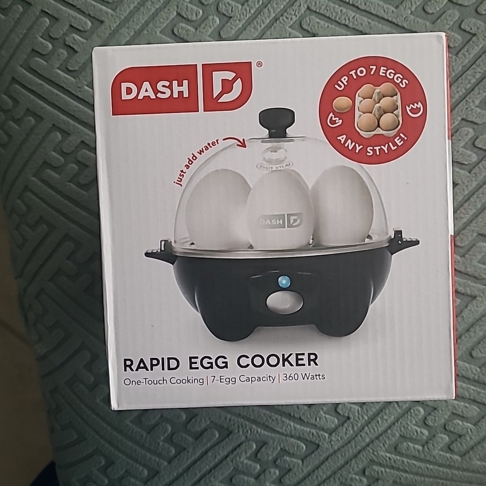 Dash Rapid Egg Cooker NEW in Box