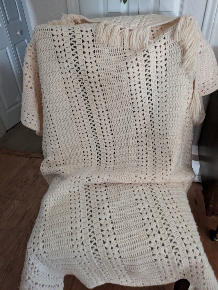 Vintage Cottage Core Throw