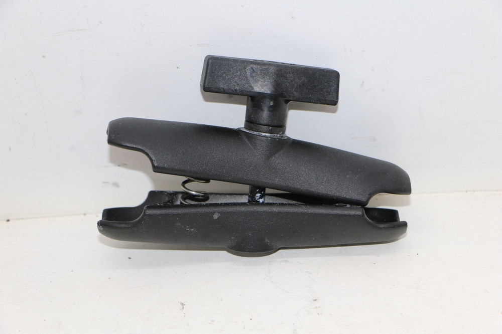 RAM-201U Ball Socket Double Arm Assembly Medium 1.5" Balls