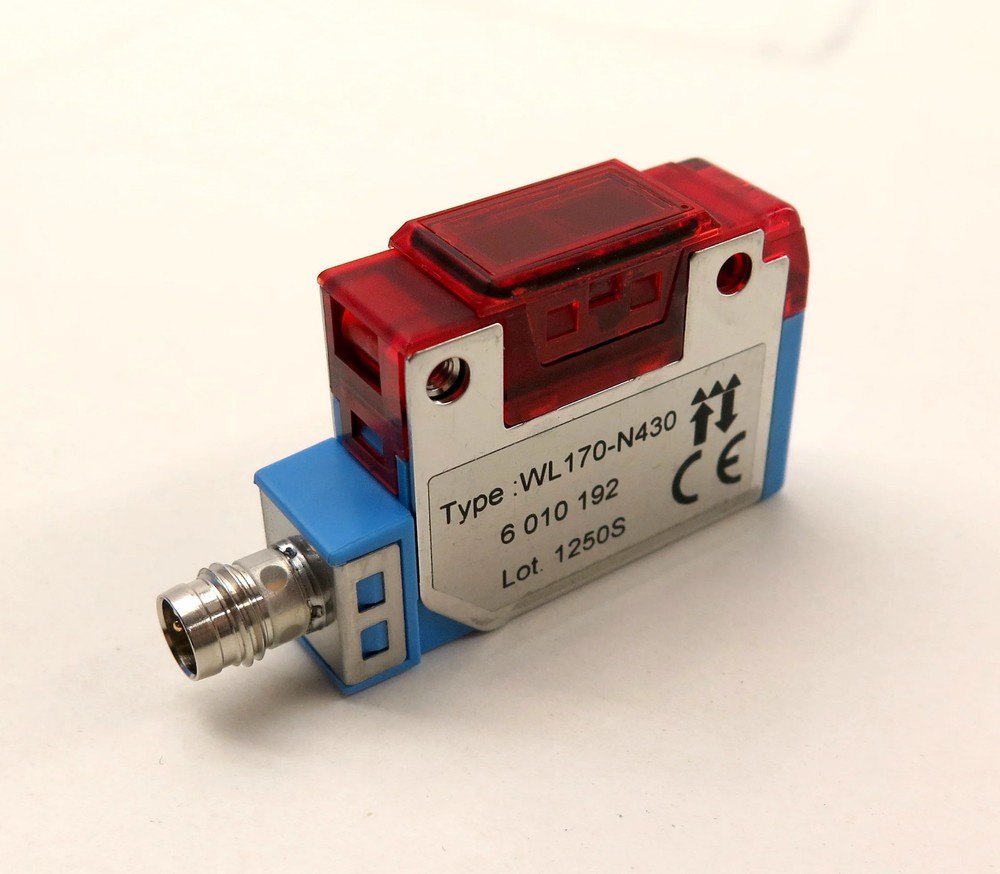 Sick WL170-N430 Photoelectric Sensor