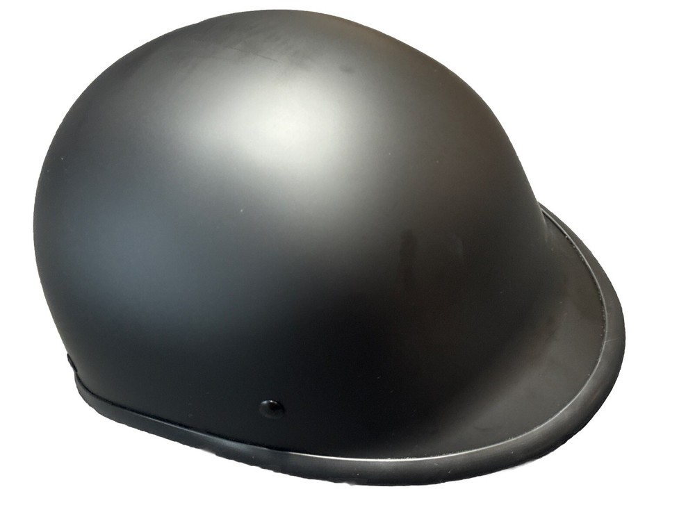 Motorcycle Helmet DOT FMVSS No. 218- Medium Black - New