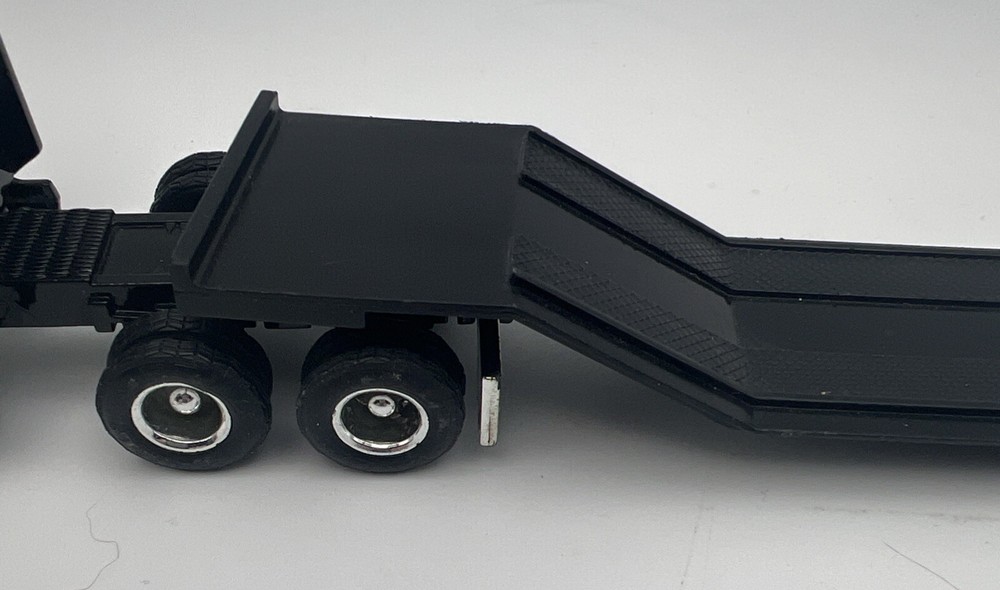 Ertl John Deere Tractor Trailer Flat Bed Trailer Black