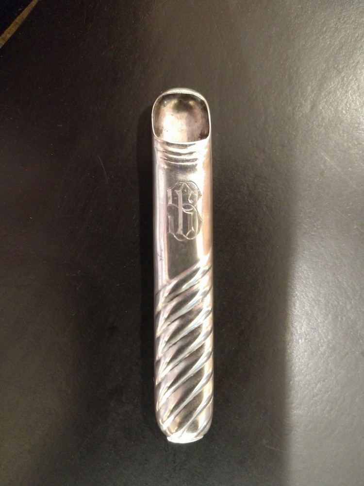 Antique Open Faced Sterling Silver Needle Case/Holder.