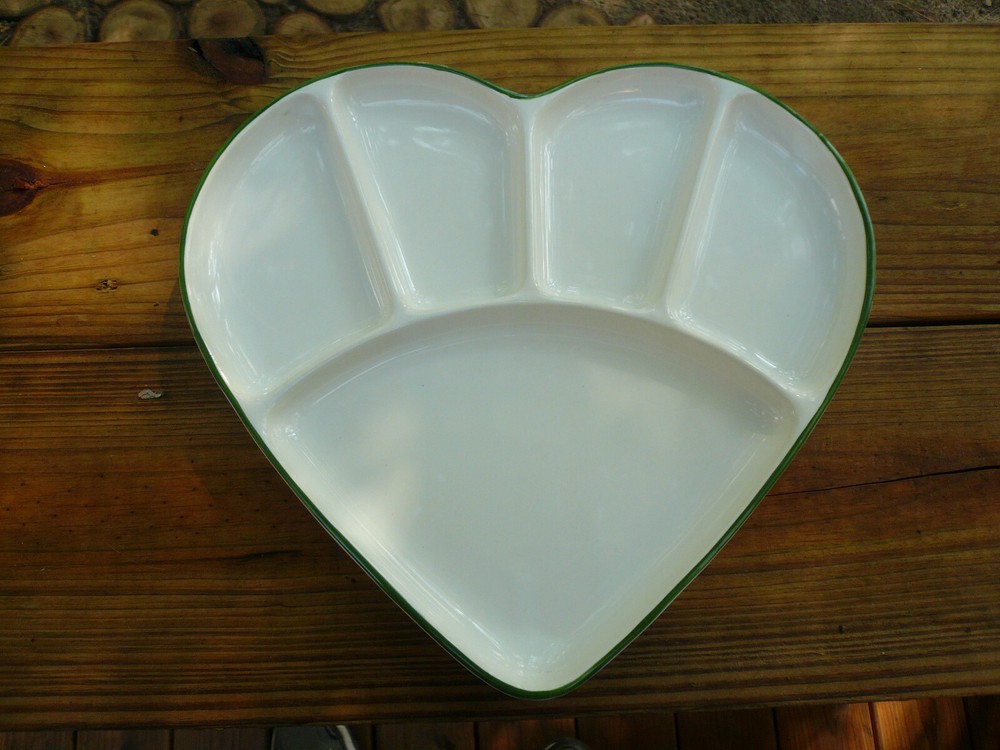 Weachtersbach Germany Heart Shaped Divided Candy Nut Dish