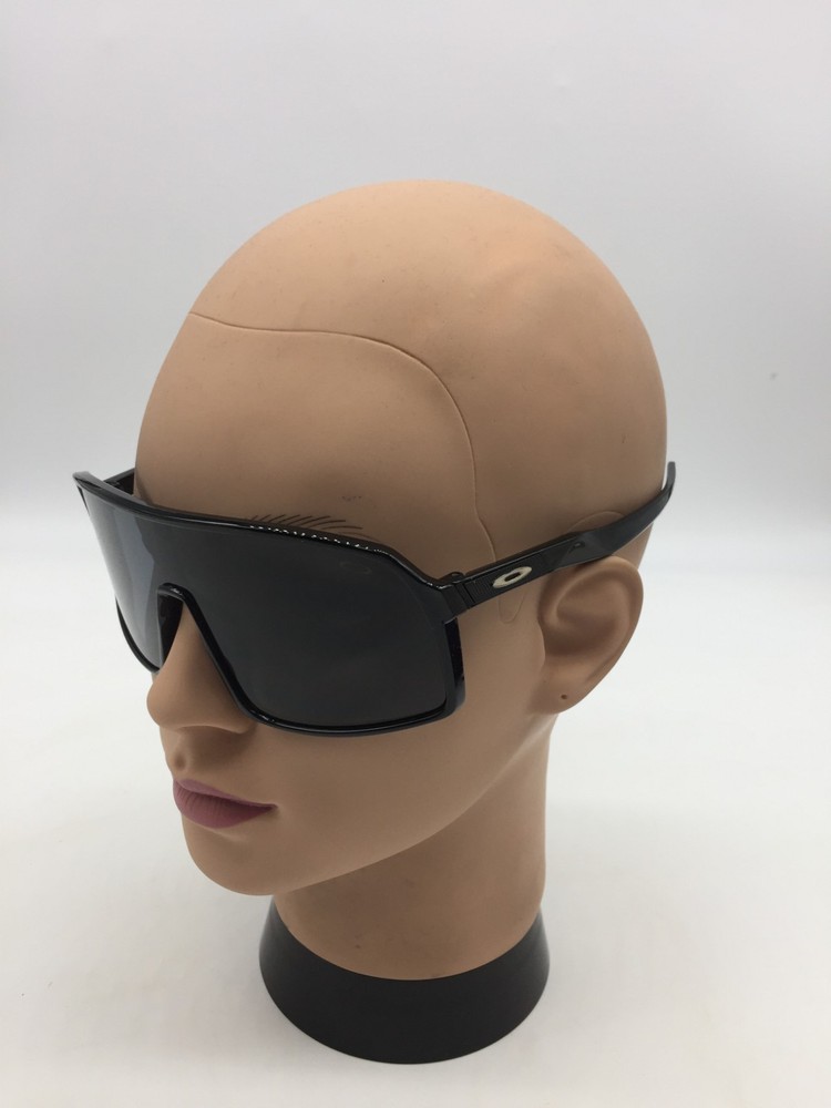 Oakley Active Black Sunglasses Blue Lens