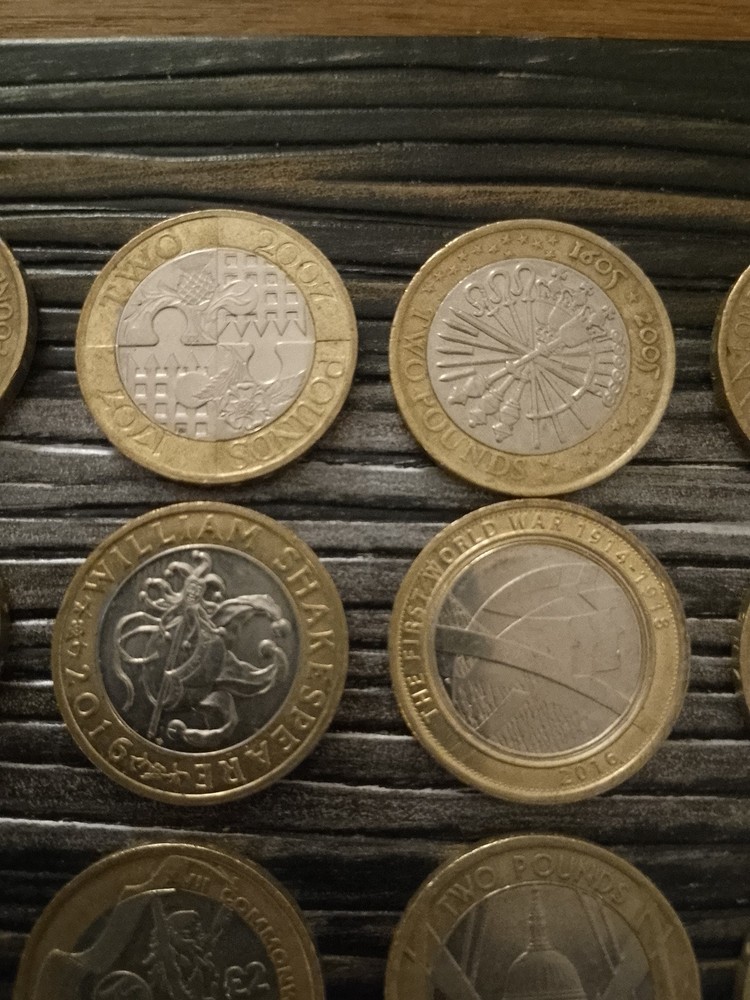 COMMEMORATIVE £2 COLLECTION x 22 Coins