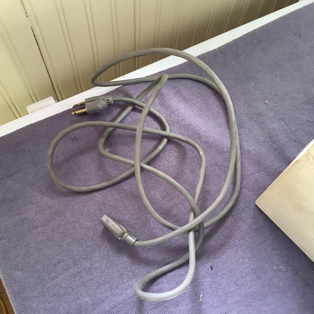 Vintage aie Deviation Meter 920 Powers On Untested